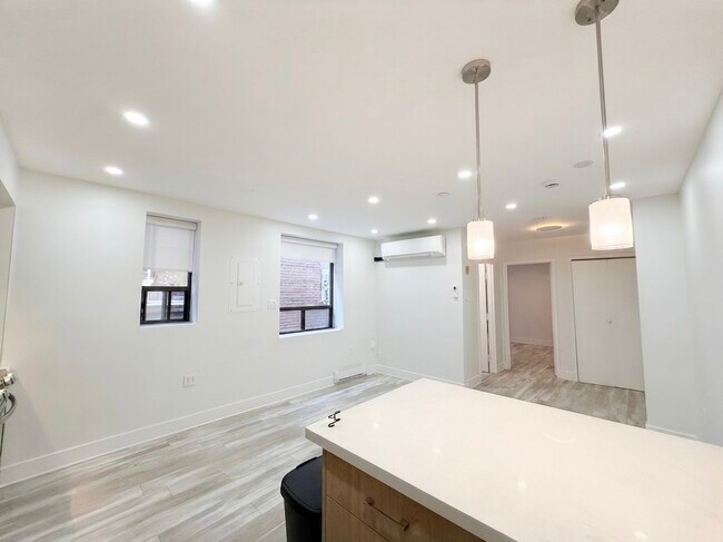 Photo - 240 Durie St Unit U205
