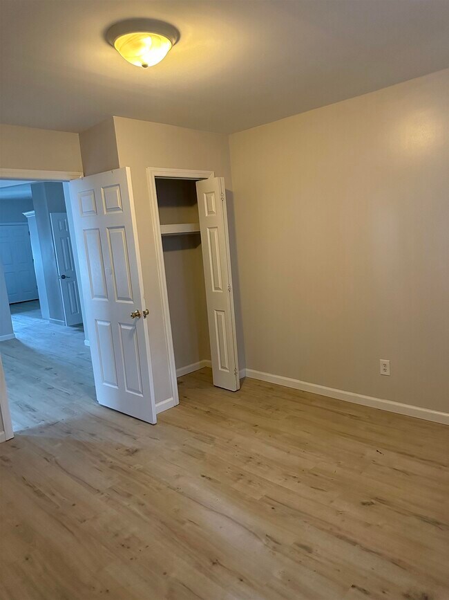 Photo - 34 Humphrey Ave Unit 1