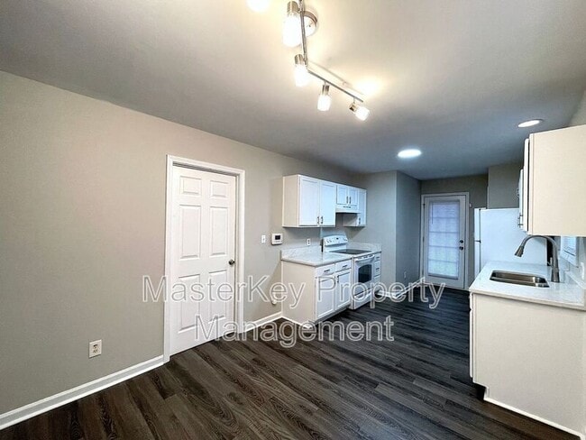 Photo - 3333 Woodmeadow Pkwy