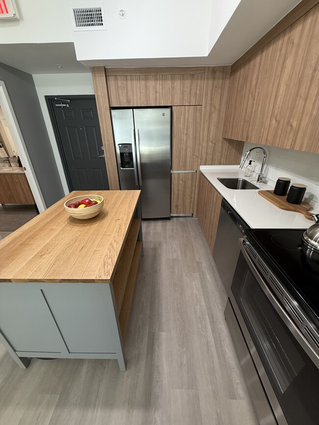 Photo - 320 NW 157th St Unit B4