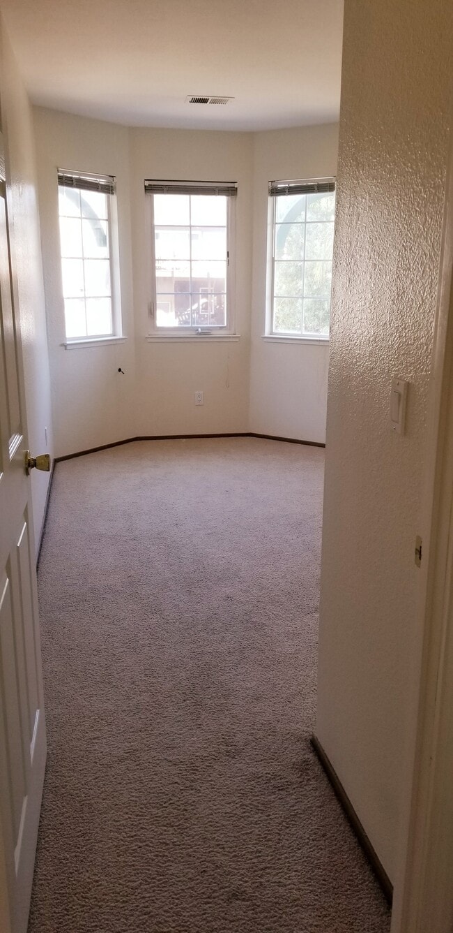 Photo - 1520 Adeline St