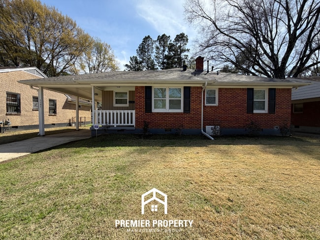 Building Photo - Spacious 3BR Memphis Home w/ Hardwood Floors, Open Kitchen & Fenced Yard