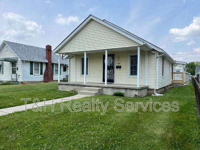Photo - 1008 E Wheeler St