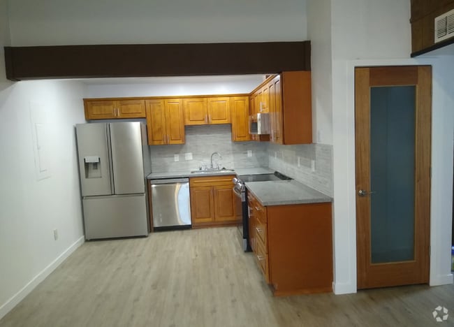 Building Photo - 5903 Moss Creek Cir Rental