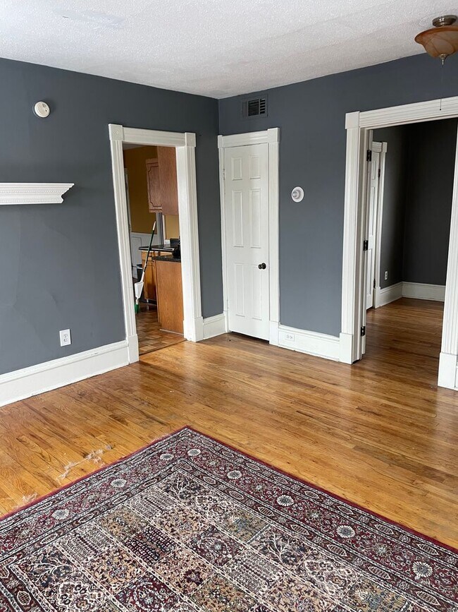 Photo - 314 13th Ave NE Unidad 2