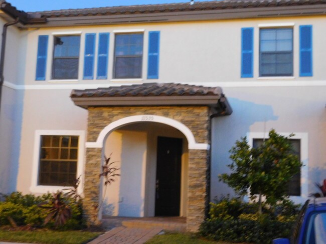 Apartments For Rent In Miami Fl Forrent Photo 11535 Sw 150th Pl