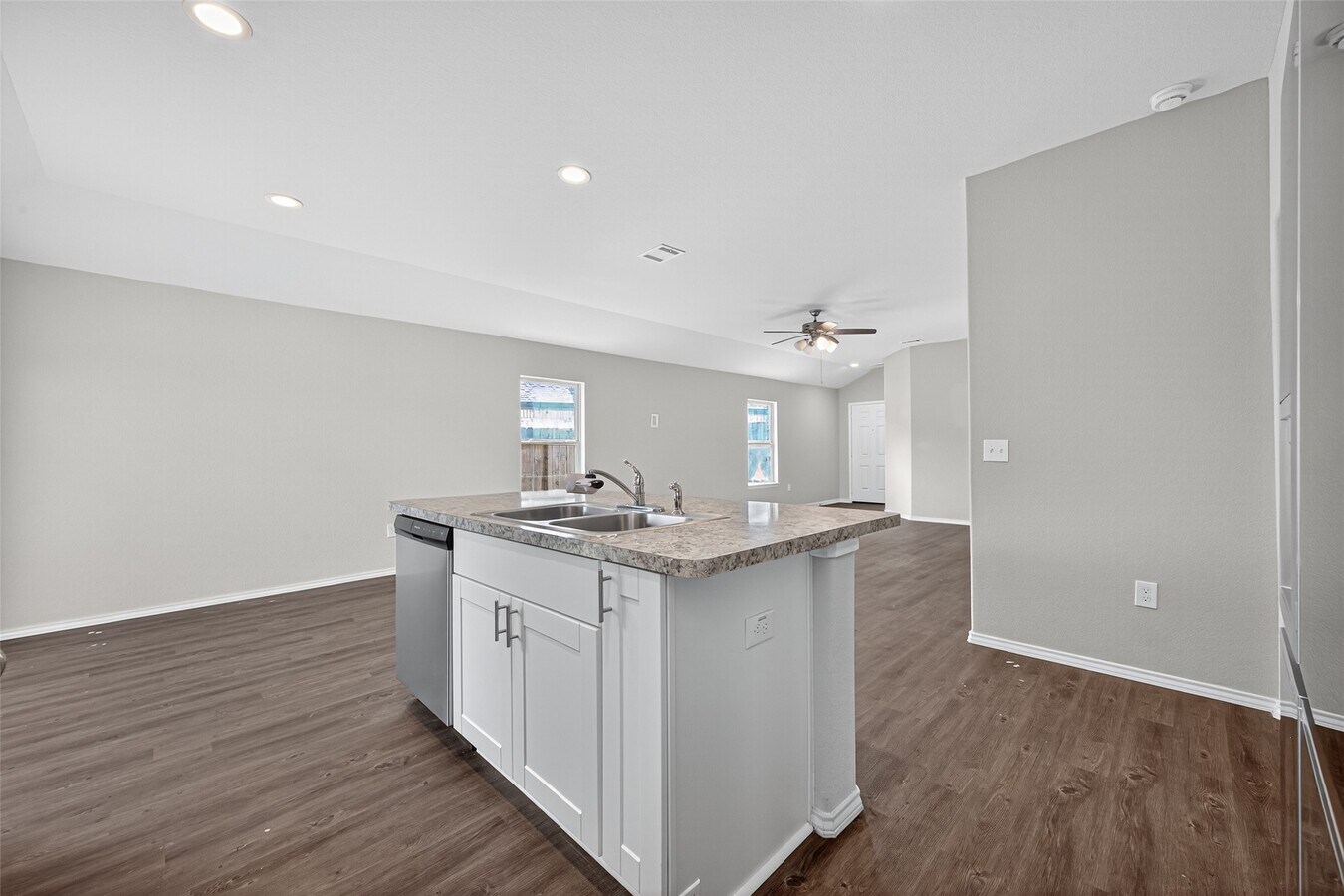 Photo - 15171 Willow Tree Ln