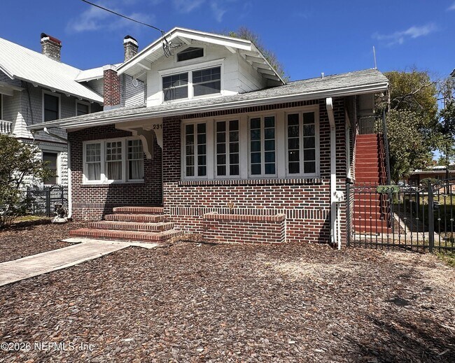 Photo - 231 W 10th St Unit 229