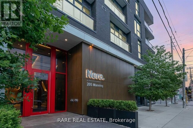 Photo - 205 Manning Ave Unit 102