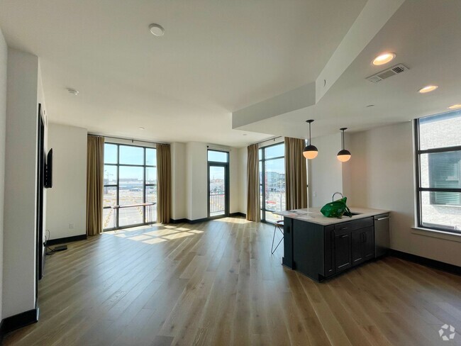 Building Photo - Gorgeous two bedroom newly built condomini... Unit 411