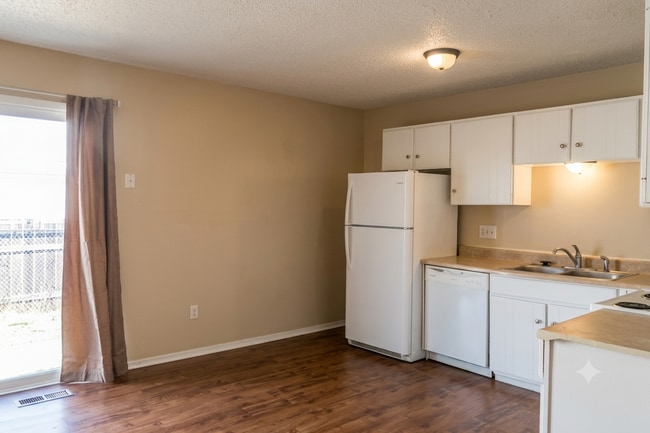 Photo - Spacious 3 Bedroom