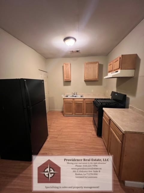 Photo - 807 Jones St