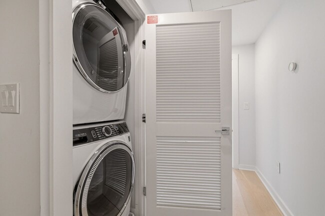 Photo - 531 Kennedy St NW