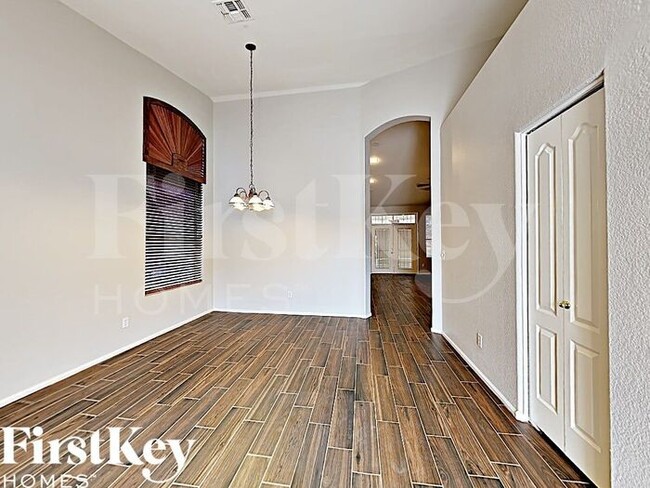 Photo - 8626 W Aster Dr