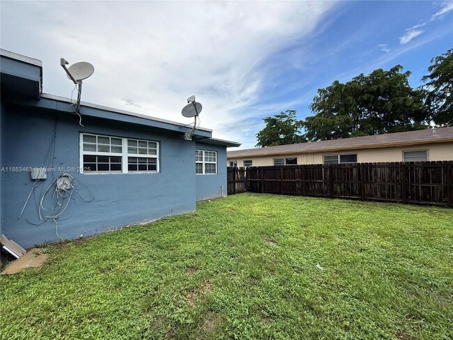 Photo - 6210 SW 27th St