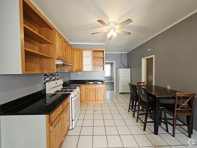 Building Photo - 4517 S Hermitage Ave Rental