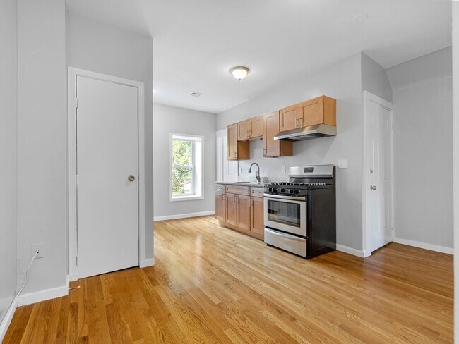 Photo - 47 Coleman St Unit 3