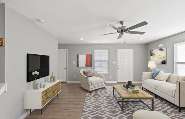 Photo - 104 Ancel Wy