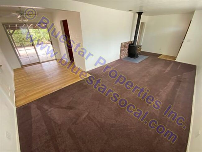 Photo - 14990 Ash St