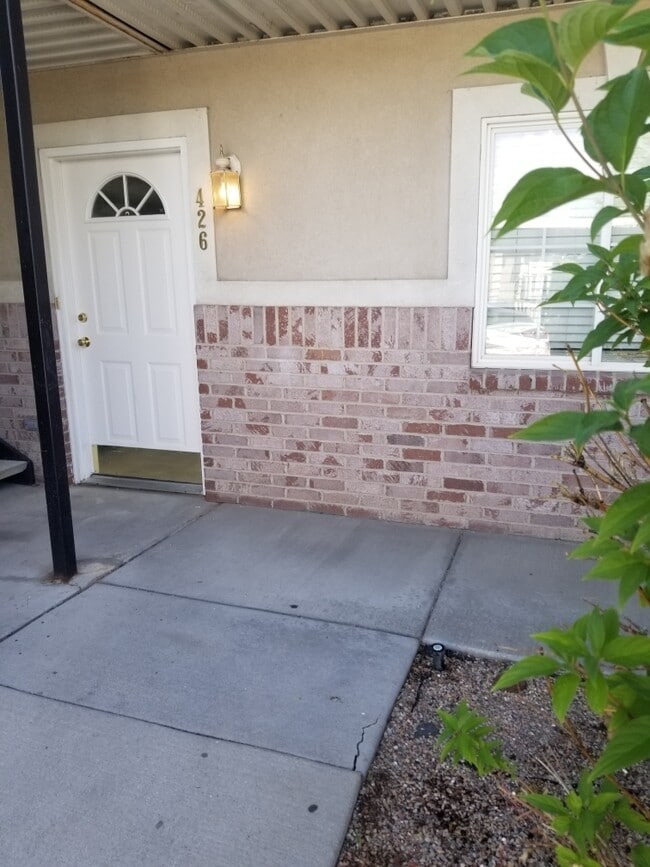 Photo - 426 N 1080 W