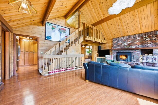 Photo - 6060 Kilimanjaro Dr