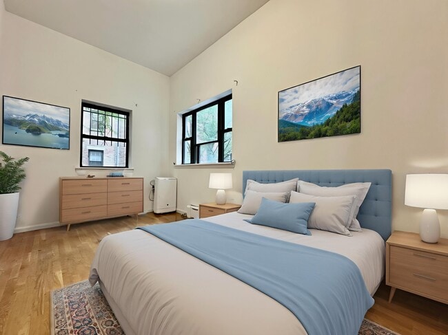 Photo - 306 W 106th St Apartment Unit 2R