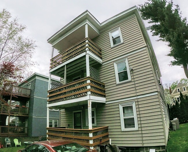 Photo - 298 Chestnut Ave Unidad 3