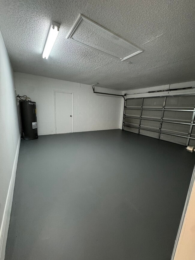 Photo - 81 S Courtland Blvd