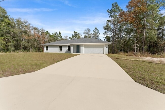 Building Photo - 9461 N Sandree Dr Rental