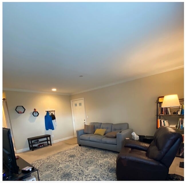 living room - 2600 Cortez Dr Unit 8204