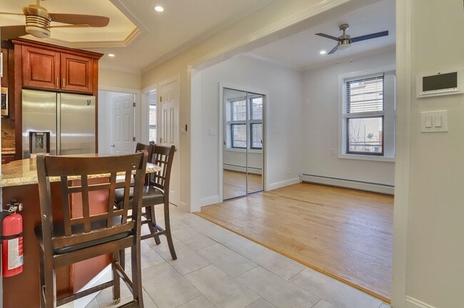 Photo - 915 Central Ave Unit 3