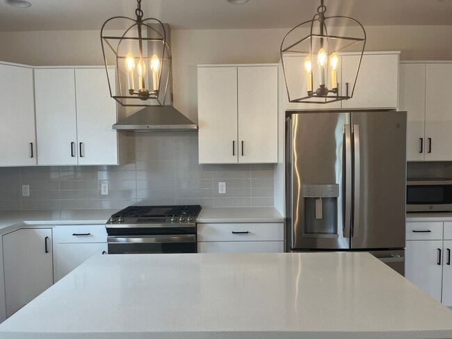 Photo - Newly Constructed 3 bedroom 2.5 bathroom L...