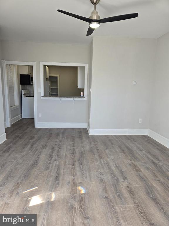 Photo - 5211 Ridge Ave