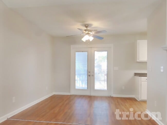 Photo - 101 Squire Rd