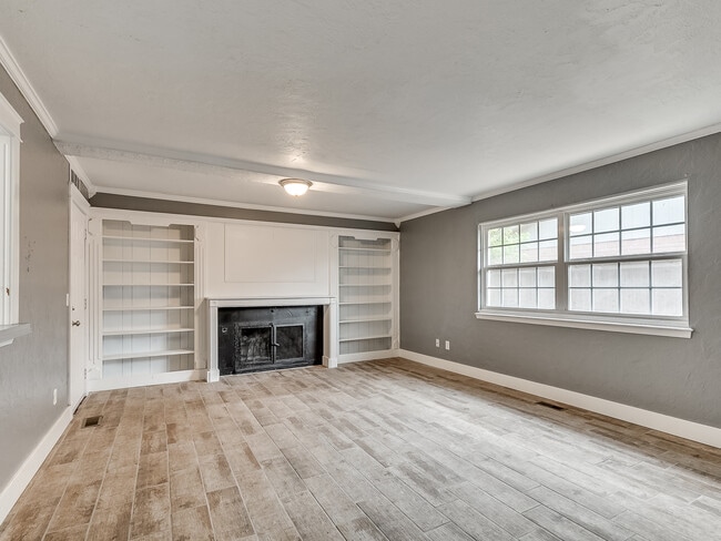 Photo - 7704 Brookside Dr