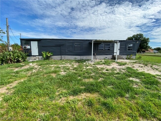 8086 Heck Dr