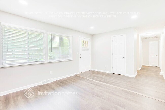 Photo - 3237 Tulip Dr