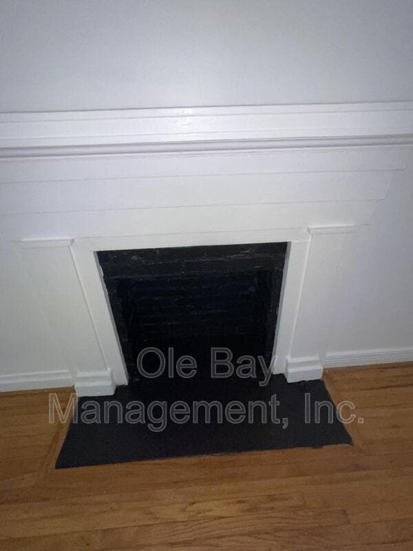 Photo - 108 S Fulton St