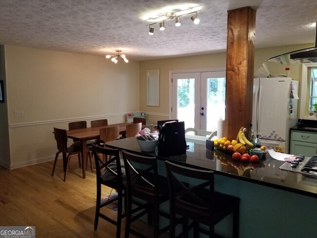 Photo - 410 Rocky Dr