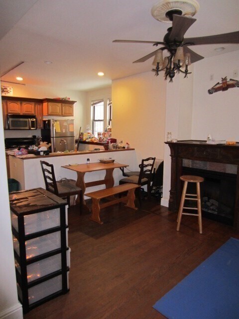 Photo - 804 Parker St Unit 1