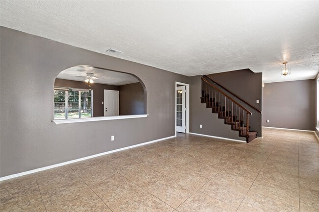 Photo - 11610 Hillcroft Ave