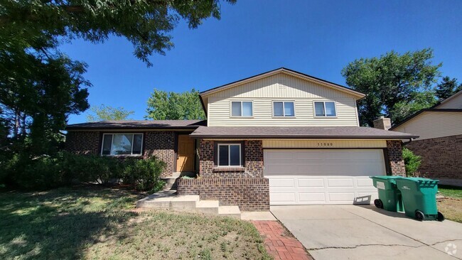 Building Photo - Corner lot 4 bedroom home