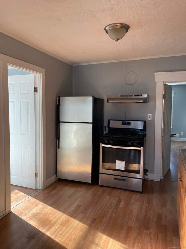 Photo - 92 Truman St Unit 3