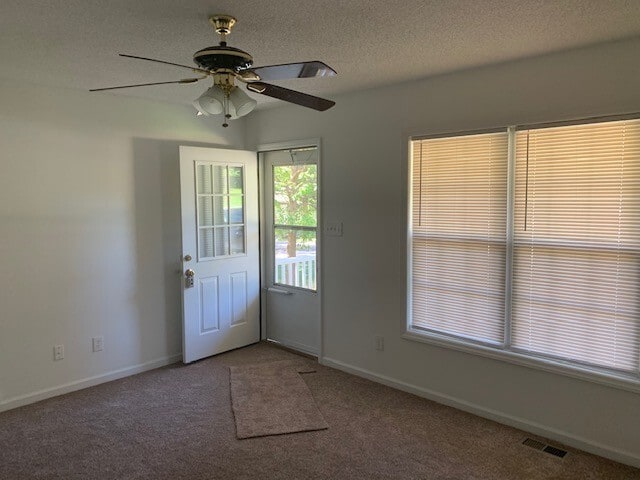 Photo - Beautiful 3 Bedroom Belmont Home!