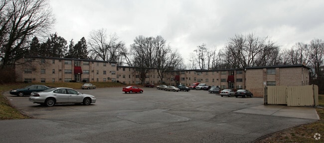 Building Photo - The Courtyard of Oakley