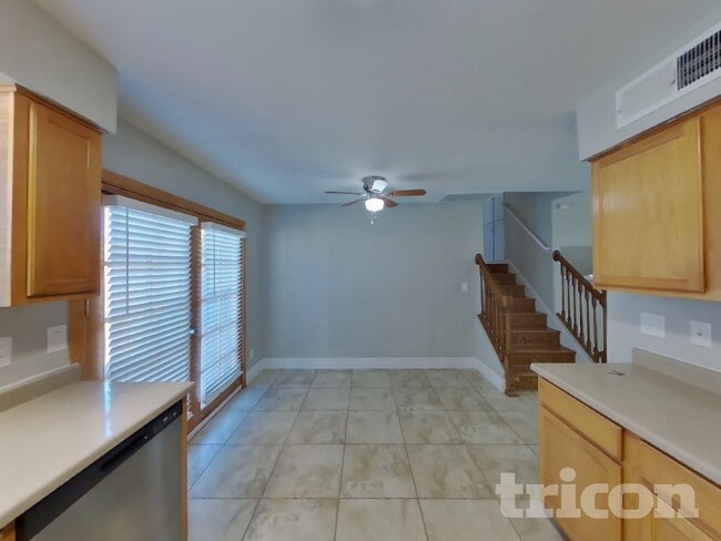 Photo - 9833 N 47th Dr