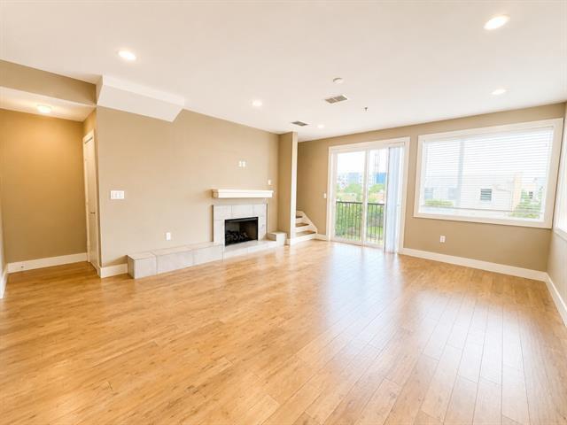 Photo - 1320 May St Unit 200