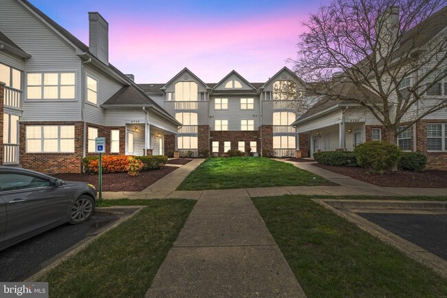 Photo - 6520 Lake Park Dr Unit 301A