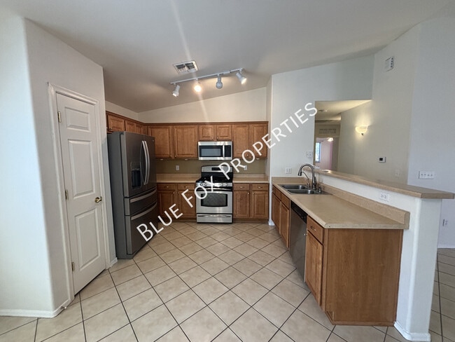 Photo - 7135 S Oakbank Dr