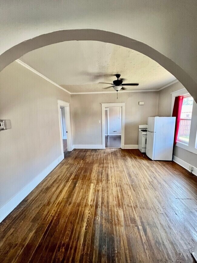 Photo - Historic Home 4 Bedroom